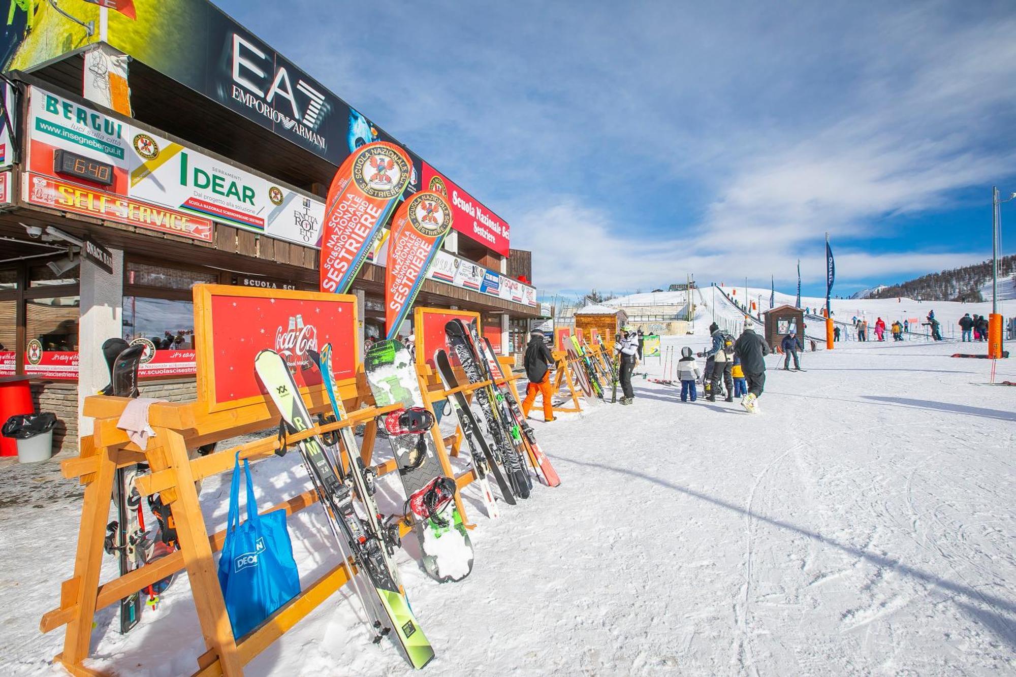 Studio Clotes Ski In - Ski Out - Happy Rentals Oulx 外观 照片